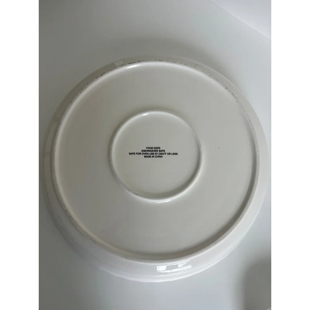 Unbranded ceramic pie